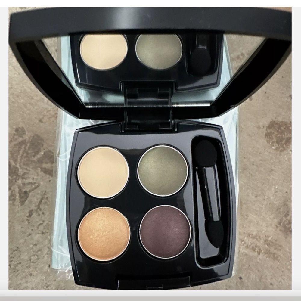Avon True Color Eyeshadow Quad Earth Tones NIB Rare Discontinued No Brush No Box - Picture 2 of 7